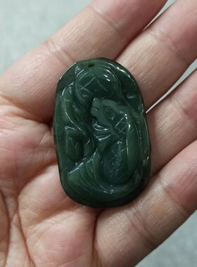 20缅甸天然翡翠吊坠黄翡飘花荷叶鱼年年有余如意鱼卡40X26mm左右