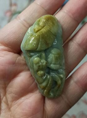 86缅甸天然翡翠吊坠雕刻件手把件飘花蝙蝠如意福瓜福寿卡53X27mm