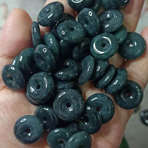 翡翠吊坠平安扣卡15mm左右