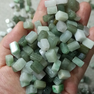 281天然翡翠方糖散珠长方形随型卡10mm左右特色珠子满48元 包邮