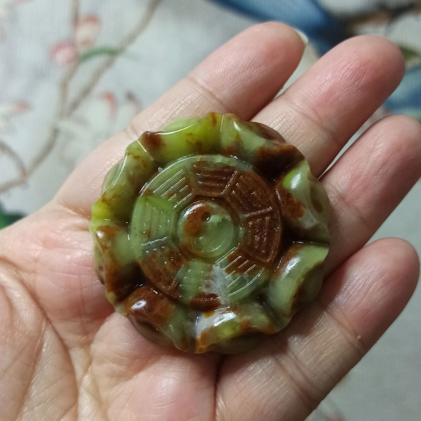 辽宁岫玉吊坠特色元宝八卦