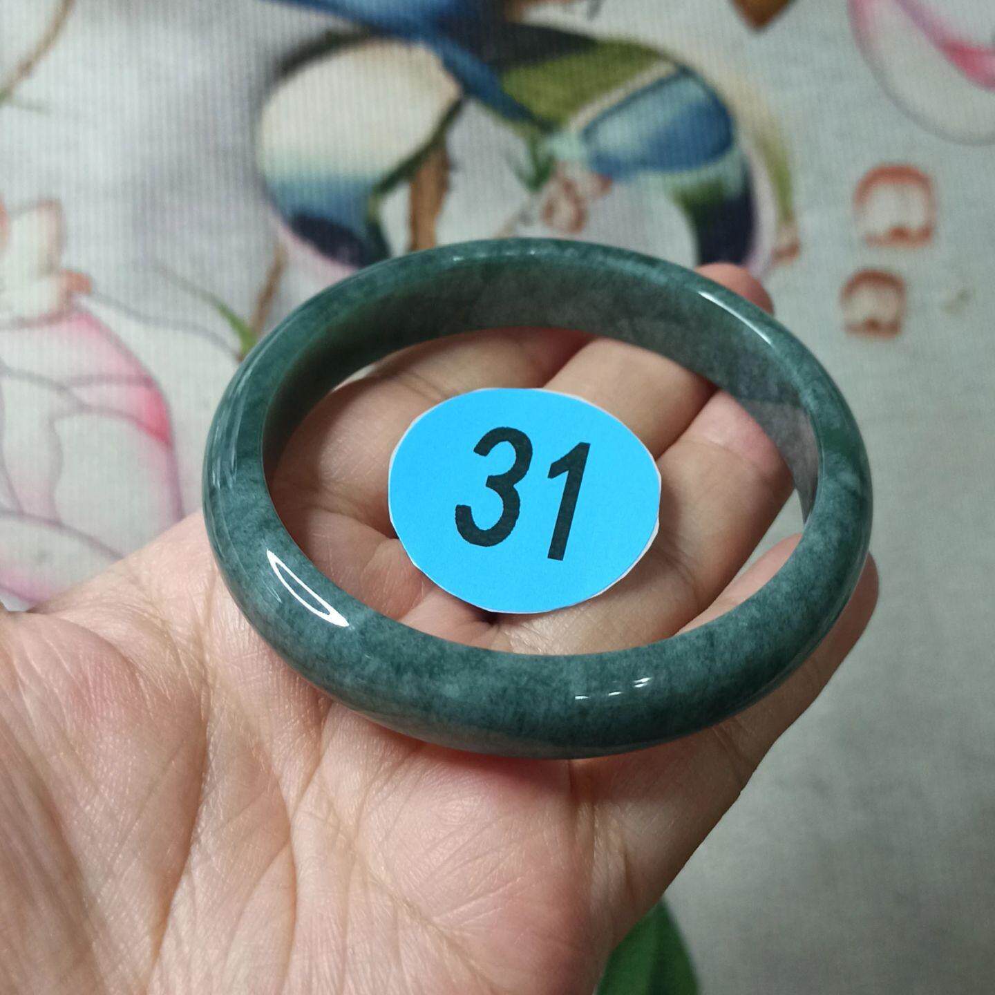 翡翠手镯危料蓝水圈口