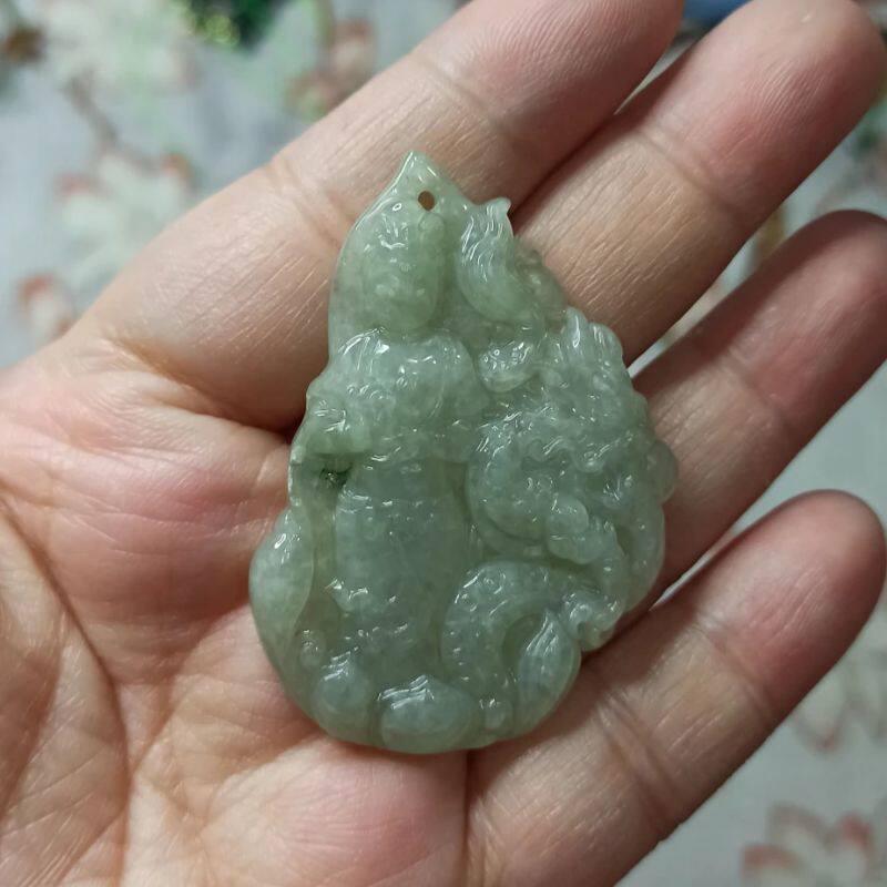 63缅甸天然翡翠吊坠御龙观音牌子绿飘花卡49X35mm左右满48元包邮