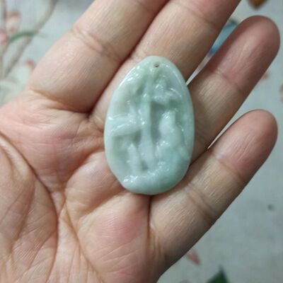 天然翡翠竹节吊坠白底飘花
