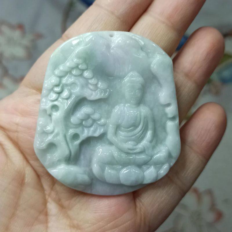 缅甸天然翡翠吊坠山水观音牌