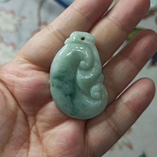 160缅甸天然翡翠吊坠雕刻件大号如意手把件卡43X27mm左右满48 包邮