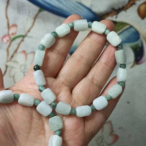 翡翠手牌龟甲珠富甲天下小手排