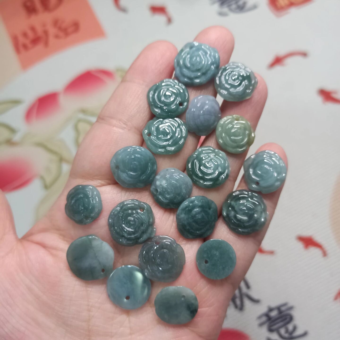 312天然翡翠吊坠孔牌子危料蓝水玫瑰花卡14mm左右多彩满48元包邮