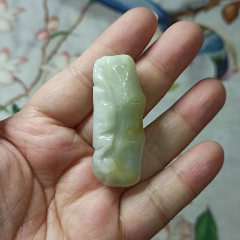 天然翡翠竹节吊坠黄翡飘花