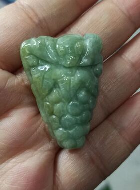 19缅甸天然翡翠吊坠雕刻蝙蝠葡萄卡36X26mm左右多子多福48元包邮