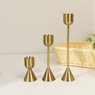 欧式铜色烛台家居铁艺装饰摆件婚庆摄影样板间餐桌道具