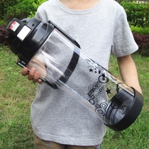 In summer, use large water glass, large capacity, large size, super large personality, 2000 / 3000ml fall proof