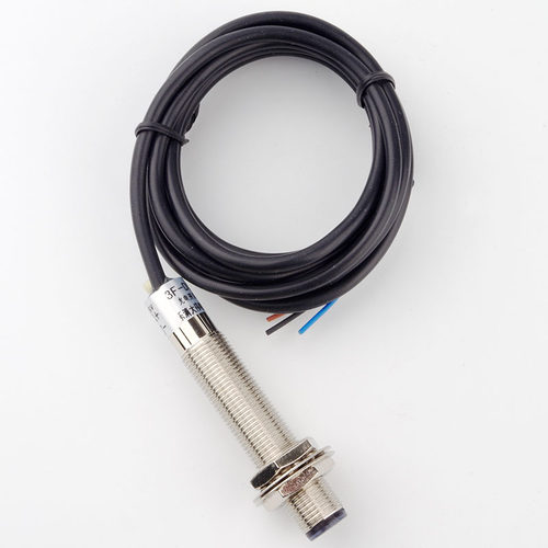 红外线感应光电开关E3F-DS5C4接近漫反射式传感器NPN常开三线C1