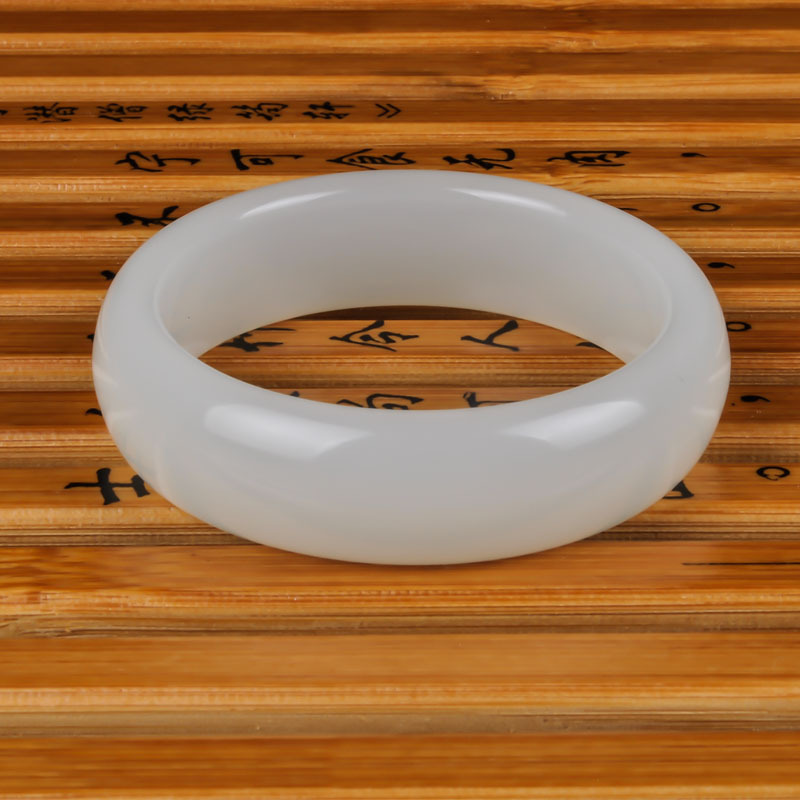 新疆和田白玉女款手镯玉镯子老坑A货冰种飘花翡翠玉手镯