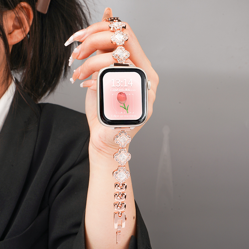 适用小米9pro手环8pro施华洛表带四叶草链式椭圆红米redmi watch4手表不锈钢金属表链女生夏天透气手链小香风