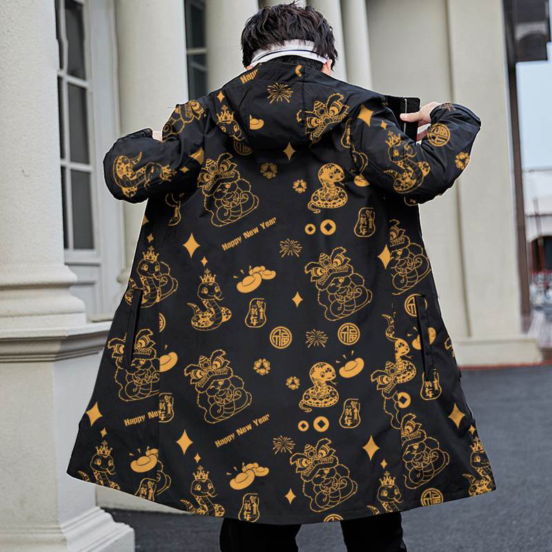 风衣男生中长款大码潮流连帽外套冬季蛇年本命年衣服卡通印花过年