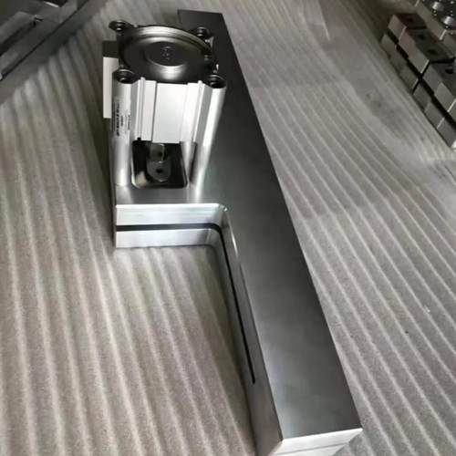 制袋机龙门架单边过料两用无纺布胶袋塑料袋气动打孔器