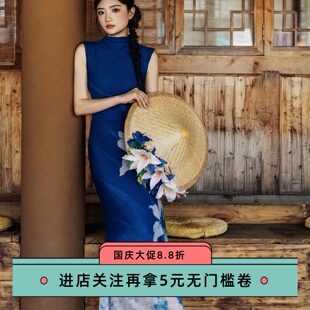 海岛沙滩长裙修身显瘦海边渡假连衣裙旗袍新中式感设计花朵收腰蓝