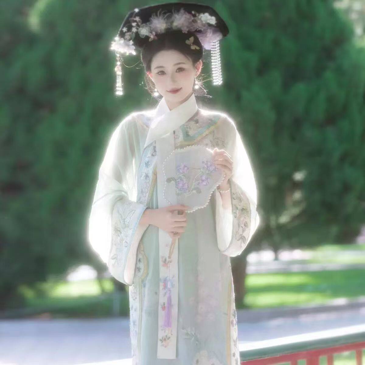 青瑛如玉夏季薄款旗服宫廷格格服装旅拍清代连衣裙宫装清冷感古装
