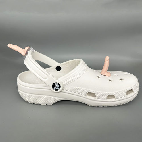 亚马逊洞洞鞋小饰品 cock on a croc 鞋子装饰配件鳄鱼上的公鸡