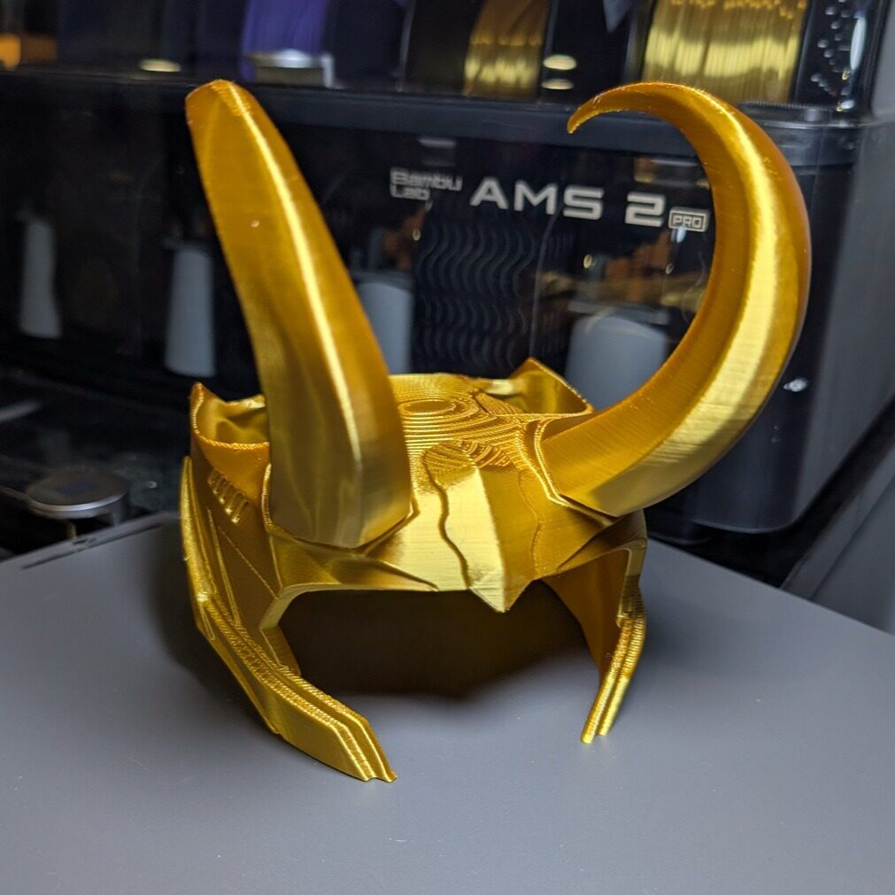 跨境新款 Loki Cat Crown Helmet创意洛基造型法师猫咪头盔3d打印
