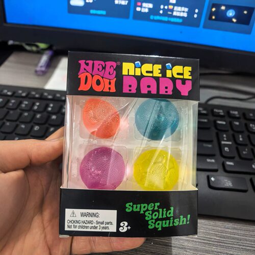 跨境新款 Needoh 4合1Mini橄榄球篮球足球网球麦芽糖解压发泄玩具