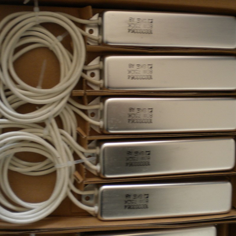 极速富士变频器限流缓冲启动电阻100203F364和80w 7.5欧充电电阻