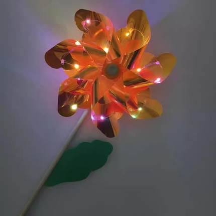 厂家直销木杆七彩镜面发光带灯7片叶子公园夜市摆摊