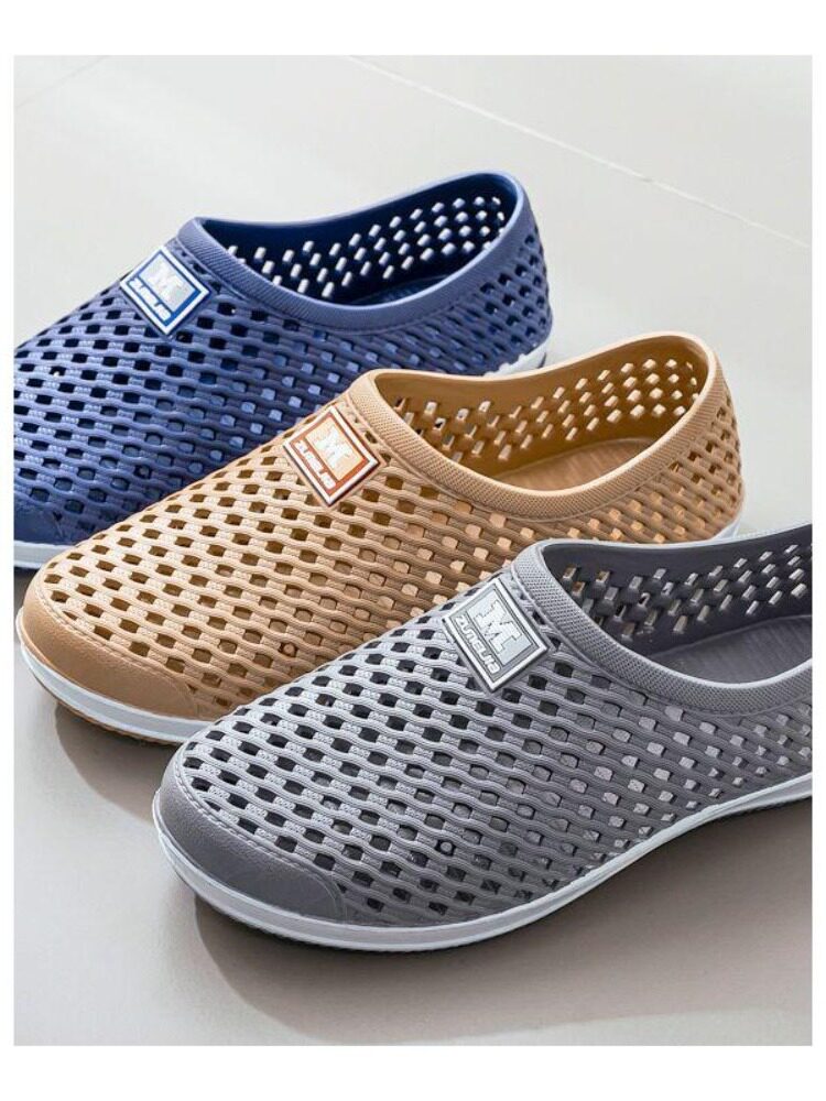 2025 NEW CAVE SHOES FOR MEN AND WOMEN BREATHABLE BAOTOU KOREAN VERSION COUPLE ANTI SLIP CHEF WORK PLACE SPORTS RUNNING SANDALS