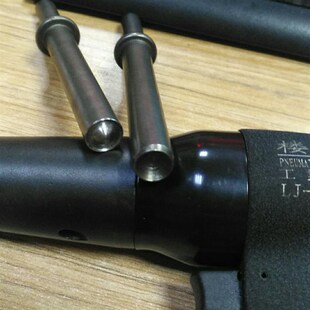 气动铆钉锤实心空心铆钉枪进口专用机震动小广告铭牌大功率铆枪
