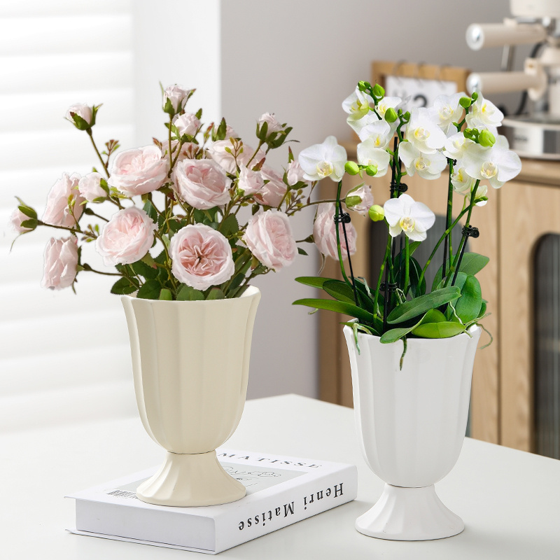 法式古典气质轻奢大口径北欧高脚酒杯陶瓷花盆蝴蝶兰绿植客厅摆件