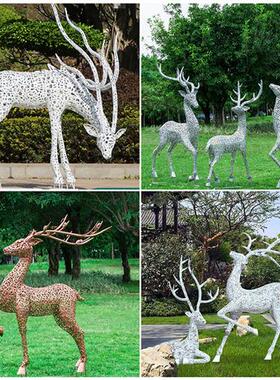 轻奢不锈钢镂空梅花鹿雕塑园林售楼处小区彷铜花纹鹿动物美陈摆件