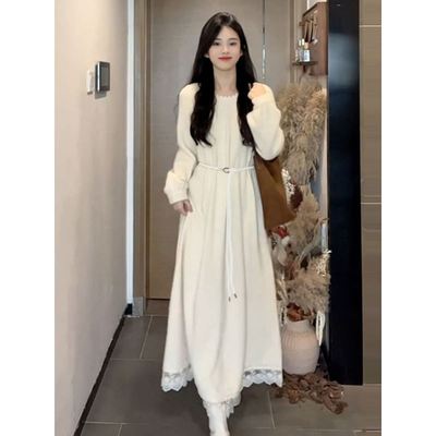 法式高级感杏色蕾丝拼接长袖连衣裙女秋冬季配大衣内搭打底长裙子