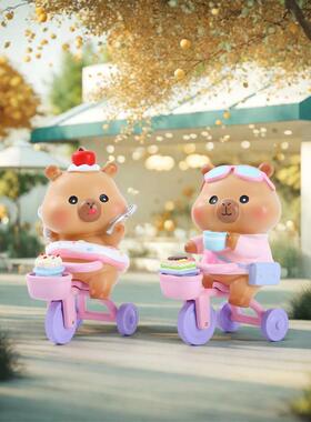 憨态萌宠豚豚仔的嘉年华盲盒卡皮巴拉周边摆件儿童玩具小车车