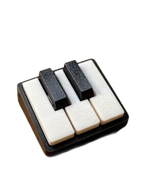 跨境新品钢琴键盘按压式解压玩具3D打印按压式桌面摆件塑料材质