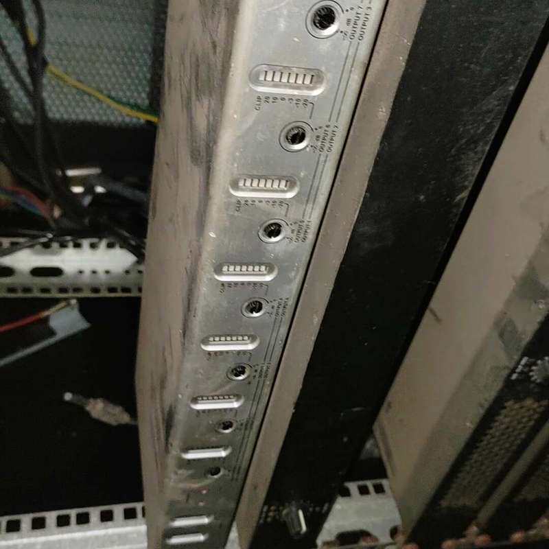 议价FAMOUSOUND/蜚声 1048 信号分配器 8通道分配可维修
