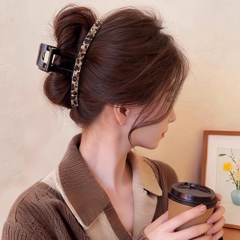 法式老钱风复古豹纹一字抓夹后脑勺盘发鲨鱼夹时尚发夹发饰女方形