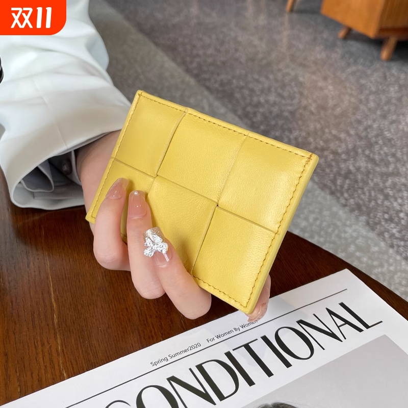 2025银行卡便携随身轻薄卡包女小巧迷你一片式新款夹零钱小卡包