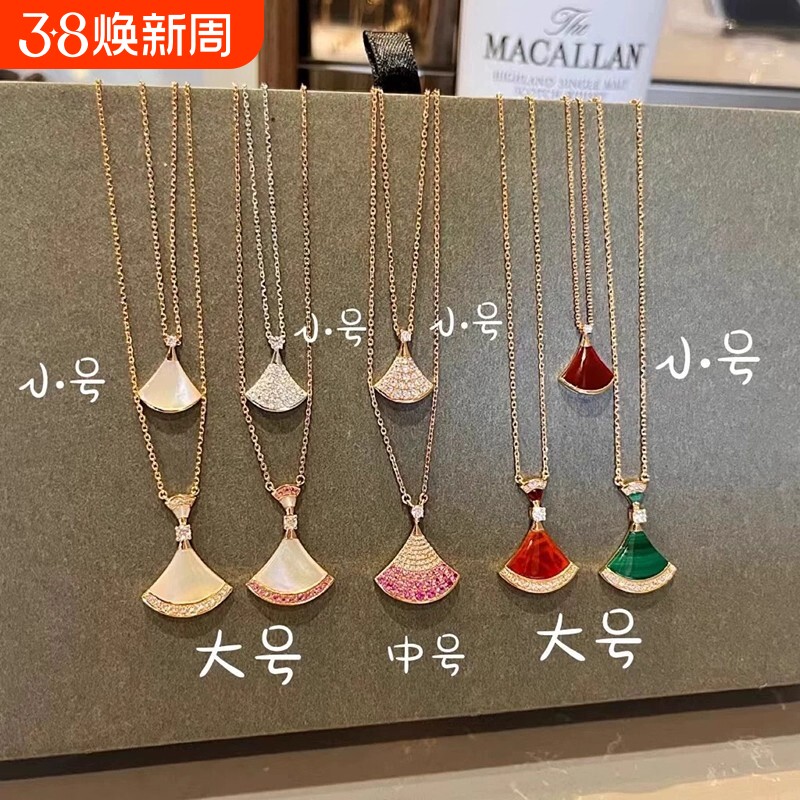 情人节小裙子项链扇形吊坠女纯银小众白贝母锁骨链玫瑰金新款珠宝