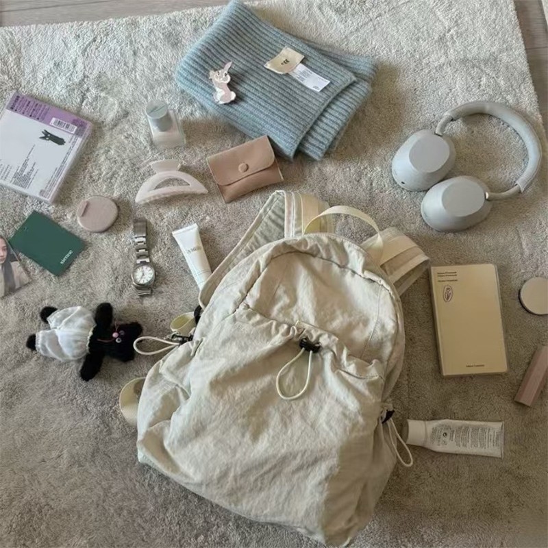 伊布古奇旅游轻便男双肩包新款防水背包女高中生旅行书包登山徒步