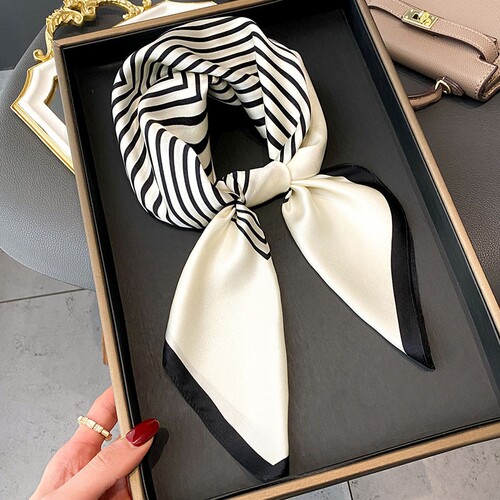 新款小方巾条纹丝巾女时尚仿真丝围巾女70cm方巾领巾披肩春秋格子