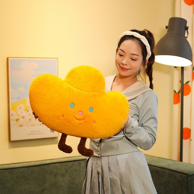 卡通金元宝毛绒玩具公仔抱枕