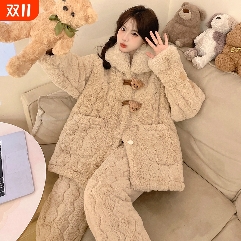 俞兆林睡衣女秋冬季加绒加厚三层夹棉珊瑚绒奶呼呼冬天家居服套装