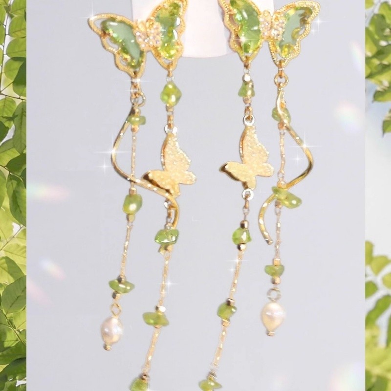 青野茶蝶 冷淡风超仙显瘦长款流苏蝴蝶银针耳钉无耳洞蚊香盘耳夹