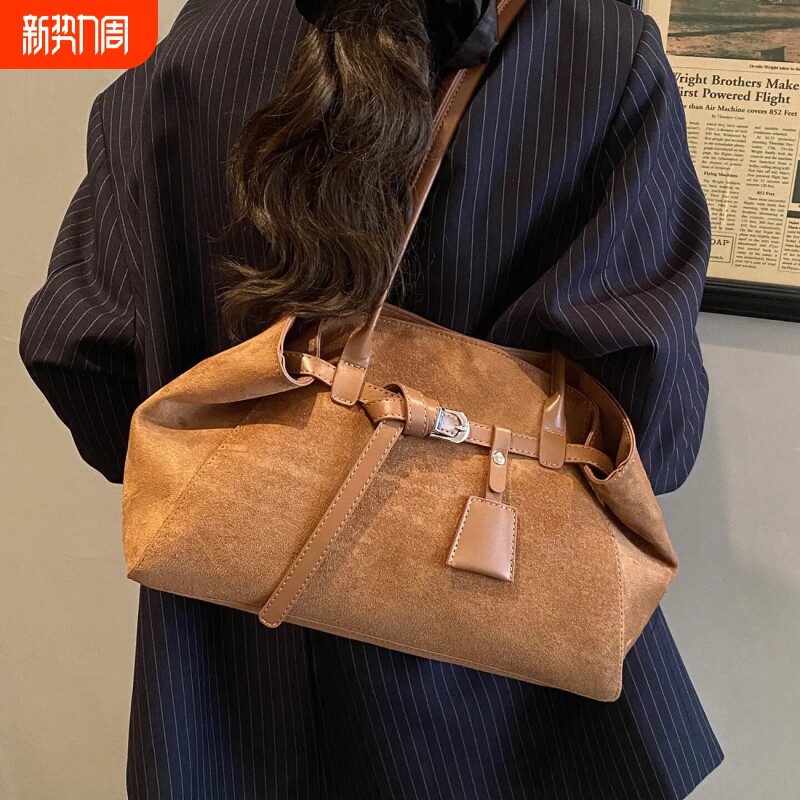 简约复古托特包hobo包包2026新款通勤单肩包大容量女士女包棕