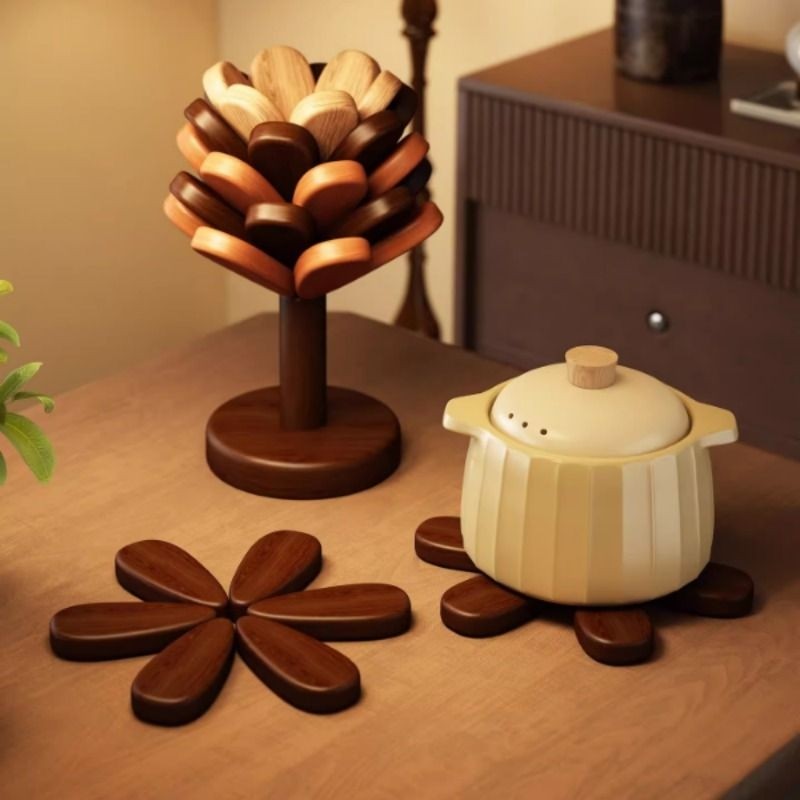 圣诞树家用防烫垫茶杯垫子耐高温杯垫锅垫隔热垫加厚碗垫创意摆件