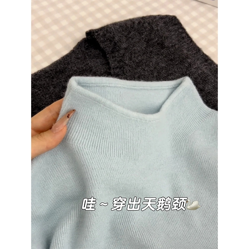 软乎乎奶蓝色小立领长袖针织衫女