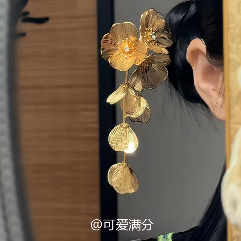 「枝雨花繁」新中式金色镂空花瓣流苏发钗高级感小众古风头饰发簪