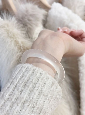 天然玛瑙白月光手镯高冰玉髓显白手镯翡翠玉镯子荔枝冻少女年轻款