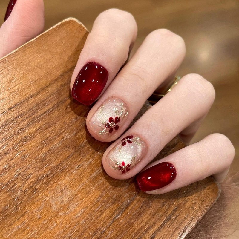 酒红穿戴甲复古酒红国风花朵显白高级气质手工美甲喜庆贴片可拆卸,彩妆/香水/美妆工具,穿戴甲/甲片,淘宝优惠券,粉丝福利购,淘宝优惠卷